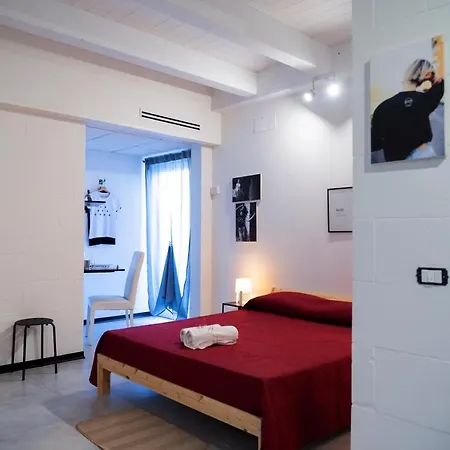 Hostal 87029House Scalea Exterior foto